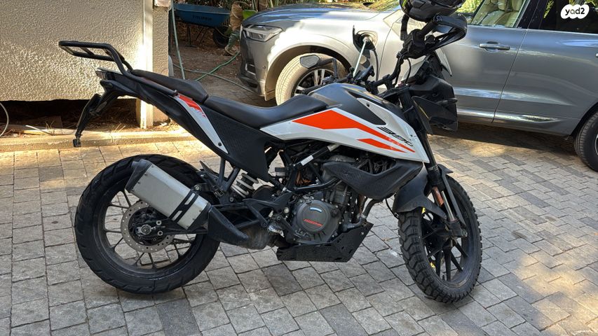 KTM Adventure 390