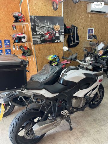 ב.מ.וו S1000XR