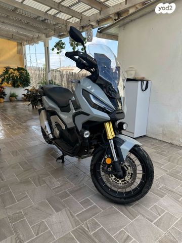 הונדה X-ADV750