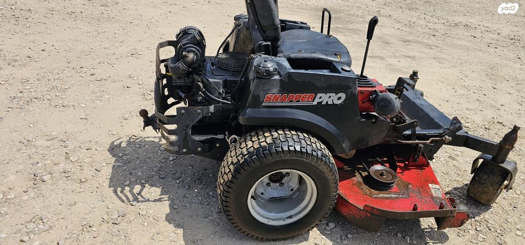 מודעת רכב טרקטורון דשא