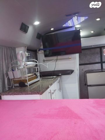 ממונע אוטוקראוון