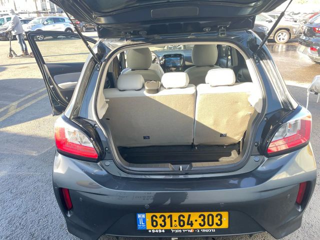 מיצובישי ספייס סטאר