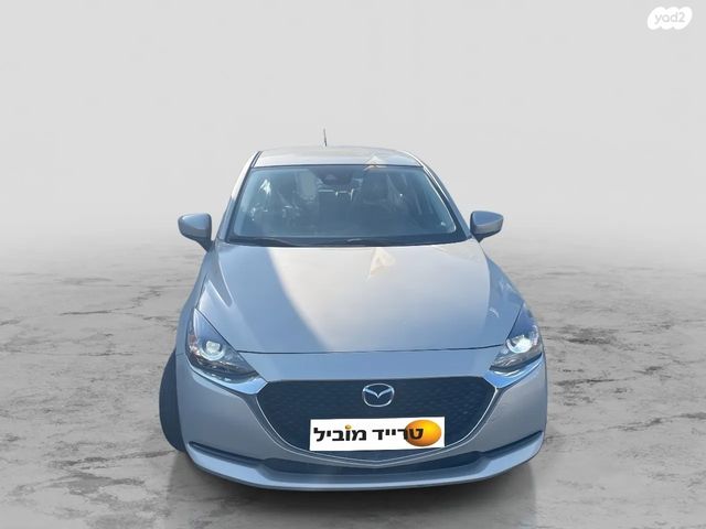 מודעת רכב מאזדה 2