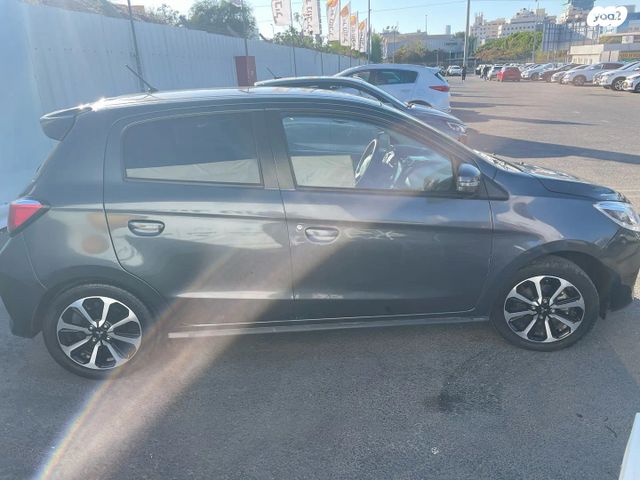 מיצובישי ספייס סטאר