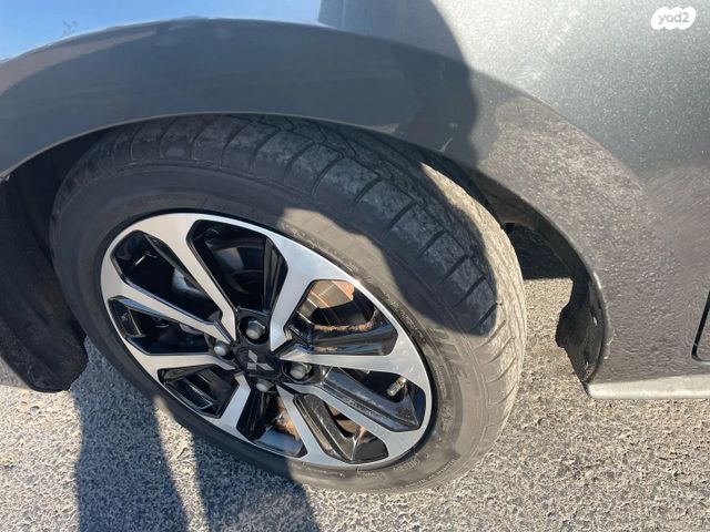 מיצובישי ספייס סטאר