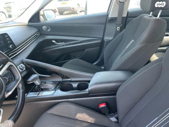 יונדאי אלנטרה