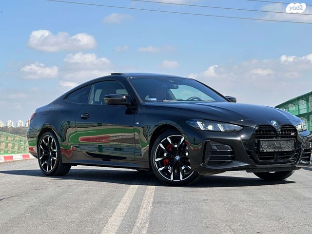 מודעת רכב ב מ וו סדרה 4