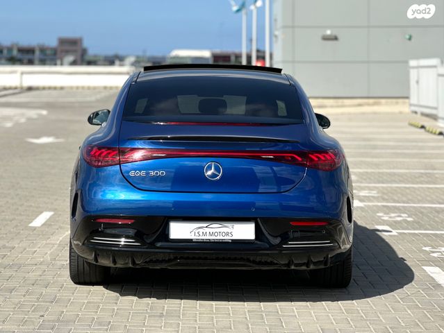 מרצדס-בנץ EQE