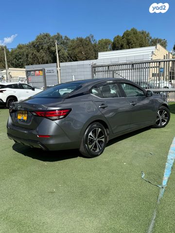 ניסאן סנטרה