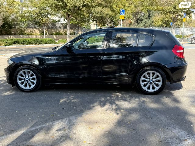 מודעת רכב ב מ וו סדרה 1