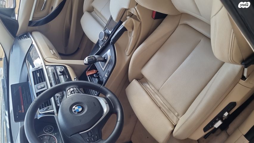 מודעת רכב ב מ וו סדרה 3 1