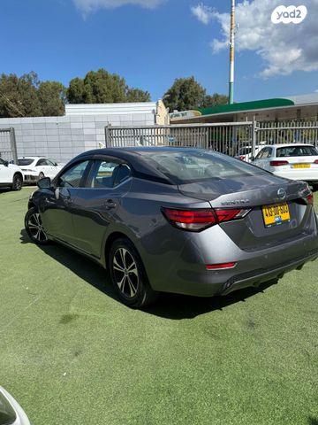 ניסאן סנטרה