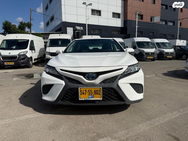 טויוטה קאמרי