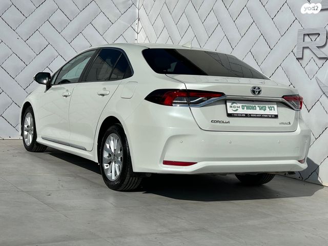 טויוטה קורולה