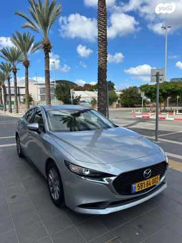 מאזדה 3