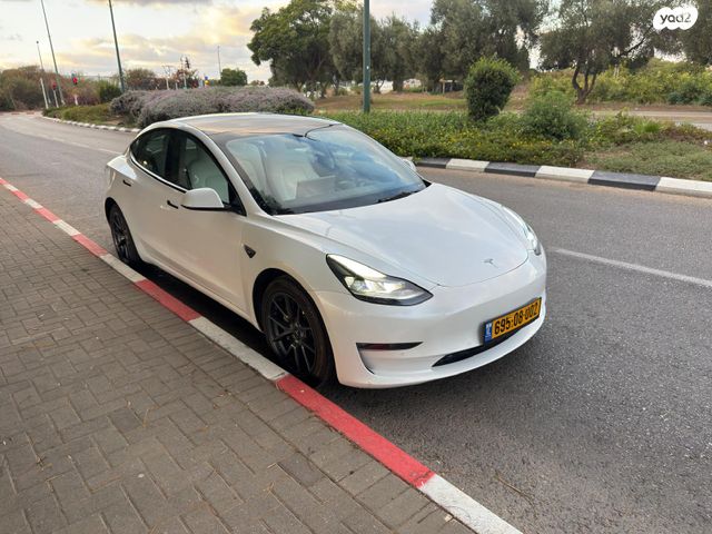 טסלה מודל 3