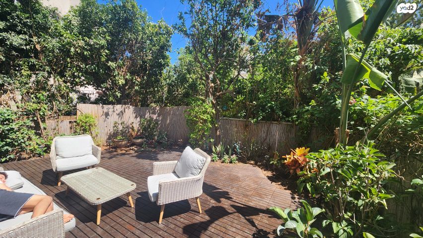 דירת גן, אלימלך רימלט 2, לב הפארק, רעננה