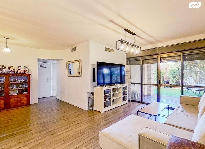 דירת גן, תכלת 38, אבני חן, מודיעין מכבים רעות