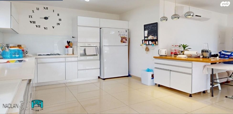 גג/ פנטהאוז, אלמוג 21, גלי כרמל, טירת כרמל