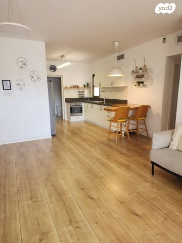 אפרים קישון 18