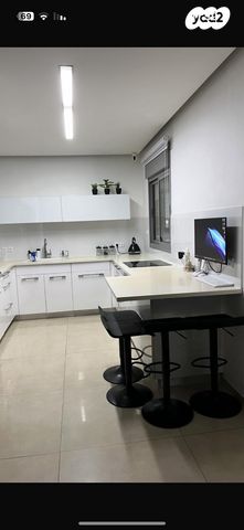 דירה, אהוד מנור 2, קרית אילון, חולון