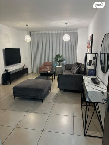 דירה, דגניה 10, נווה עוז, פתח תקווה