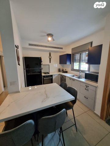 דירה, אחדות 15, בצוותא, חריש