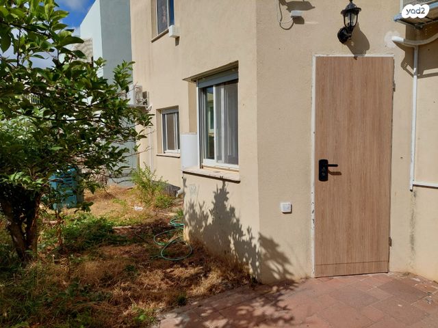 בית פרטי/ קוטג', ערוגות 18, אלון, כפר ורדים