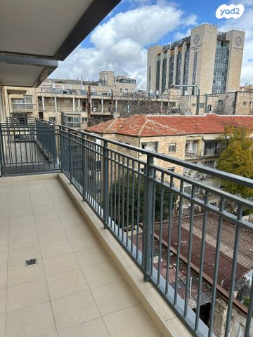 דירה, אנג'לו לוי ביאנקיני 1, מרכז העיר, ירושלים