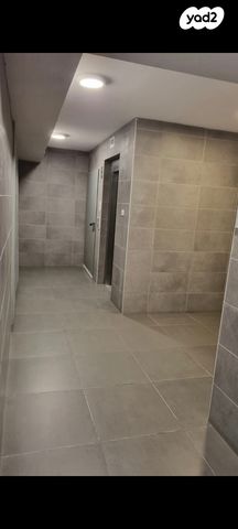 דירה, הרב יצחק ידידיה פרנקל 21, פלורנטין, תל אביב יפו