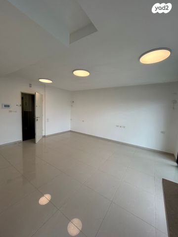 דירה, אנג'לו לוי ביאנקיני 1, מרכז העיר, ירושלים