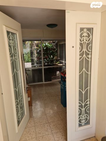 בית פרטי/ קוטג', הזית 5, שבעת המינים, כפר ורדים