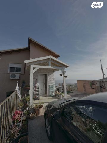 נוף החולה 14