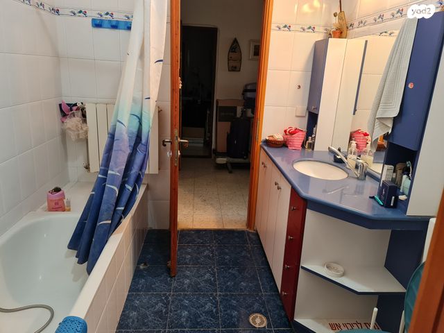 בית פרטי/ קוטג', הזית 5, שבעת המינים, כפר ורדים