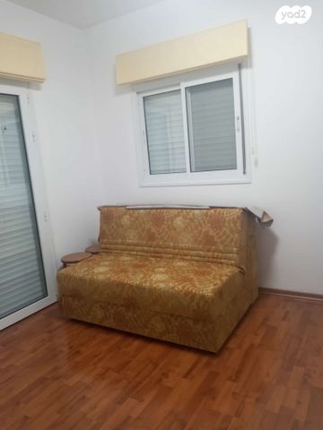 בית פרטי/ קוטג', הדבורנית 10, עין שרה, נהריה