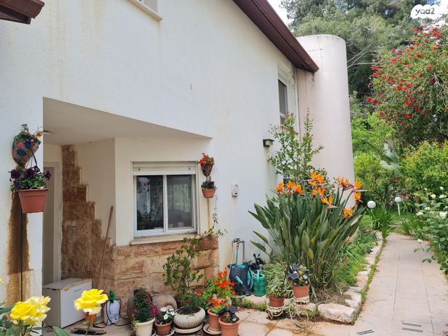 בית פרטי/ קוטג', הזית 5, שבעת המינים, כפר ורדים