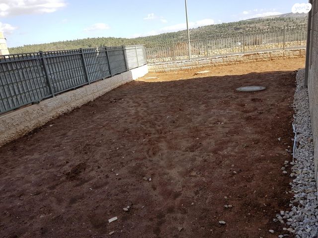 דירת גן, אנפה 5, סנסן, צור הדסה