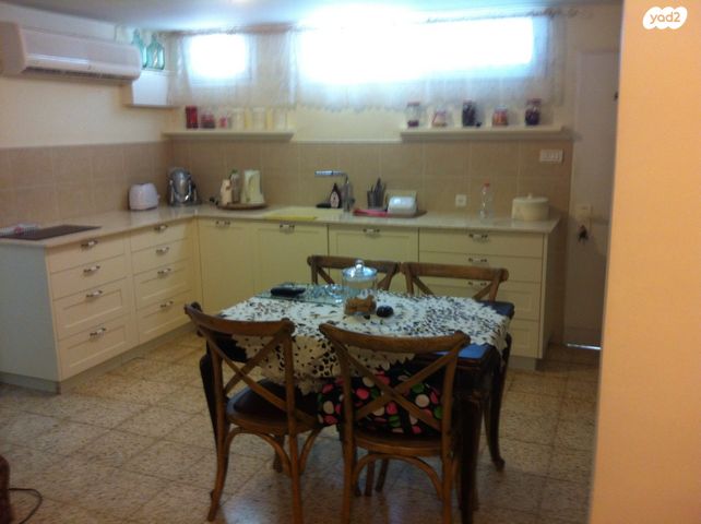 בית פרטי/ קוטג', תרשיש 26, אלונים, שוהם