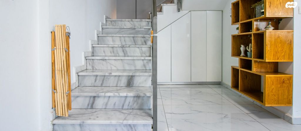 ניסים אלוני 4