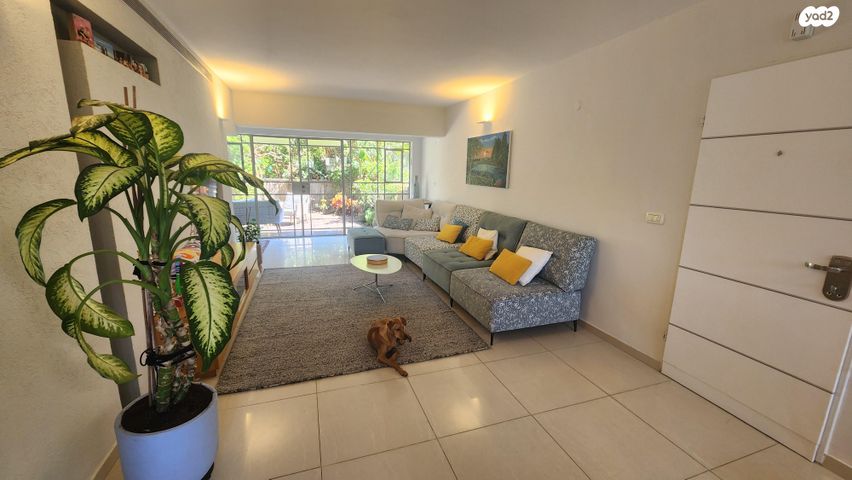 דירת גן, אלימלך רימלט 2, לב הפארק, רעננה