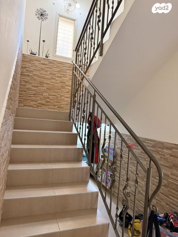 דירה, שבטי ישראל 37, מרכז העיר, סביניה, הוותיקה, קרית ביאליק