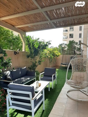 דירת גן, הרב יעקב טראב 4, עזרא, הארגזים, תל אביב יפו