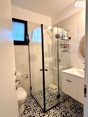 דירת גן, רפאל איתן 12, נאות שמיר, רמלה