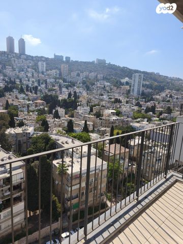 דירה, אחד העם 8, הרצליה, חיפה