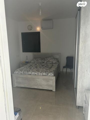 דירה, אחד העם 8, הרצליה, חיפה