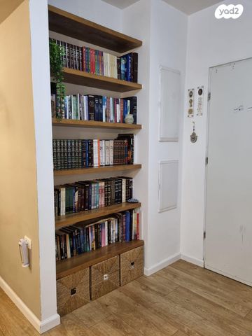 דירה, יונתן רטוש 3, פסגות אפק, ראש העין