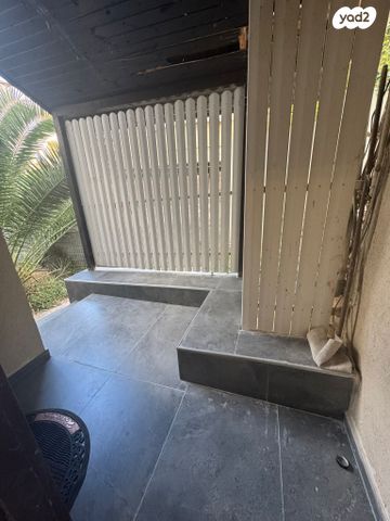 דירת גן, בן יהודה 4, הרצליה, חיפה