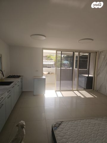 דירה, דקר 23, שבזי, ראש העין