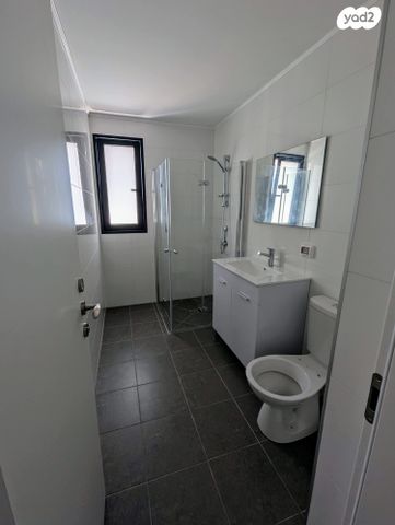 דירה, לויתן 1, חוף הזהב, נתניה