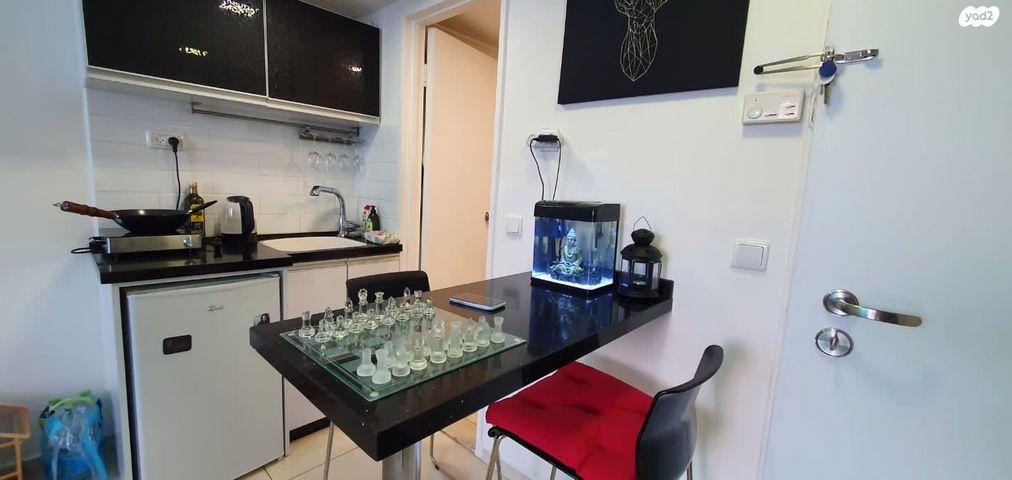 דירה, שדרות עובד בן עמי 2, נוף הטיילת, נתניה